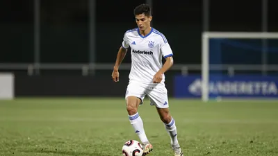 Anderlecht gets transfer boost: PAOK midfielder stays home