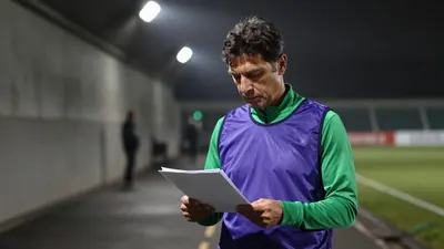 Adriano Bertaccini, de spits die vorig jaar van STVV naar RSC Anderlecht verhuisde, staat onder Vitor Bruno op niet te...