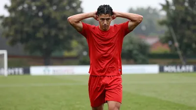 Anderlecht-middenvelder Lukas Ambros maakte zijn eerste interland voor Tsjechië in de Nations League tegen Kroatië, waar...